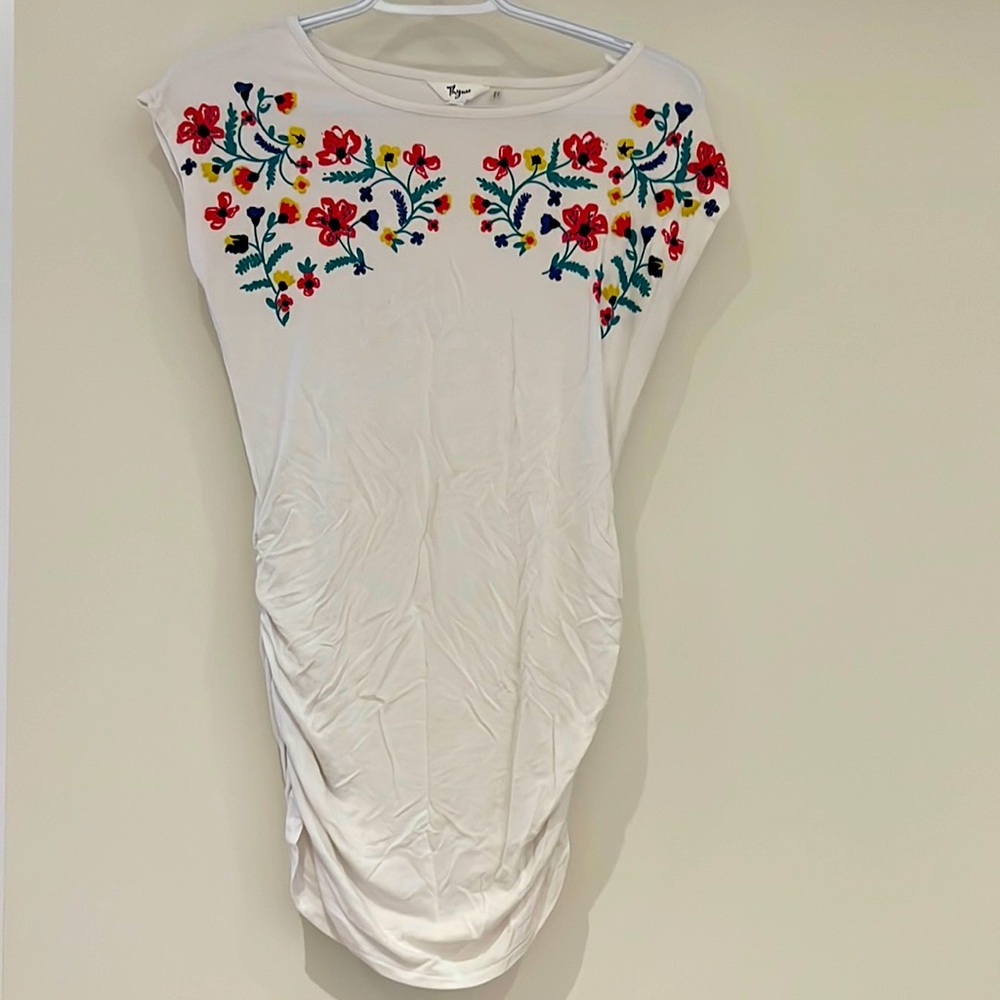 XXS White Maternity Jersey Tee-Shirt with flower detail